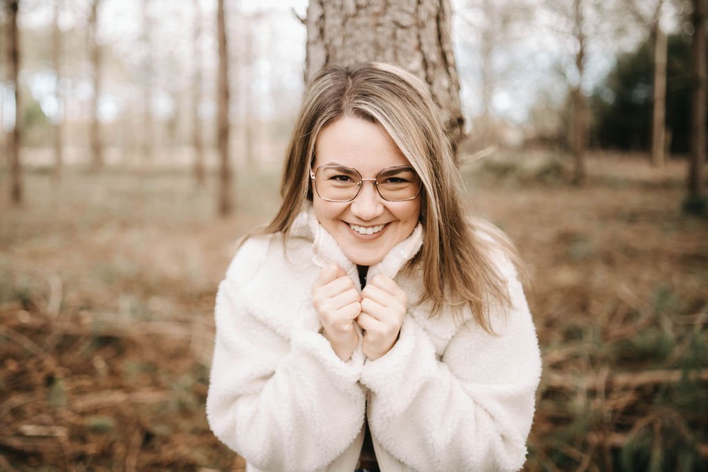 portrait femme foret lumière naturelle